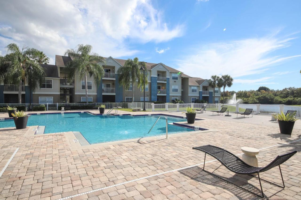 Comfy And Spacious 1Br W Pool Gym Workspace Bradenton Exteriör bild